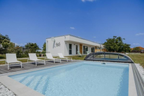 Studio 777 Apartments